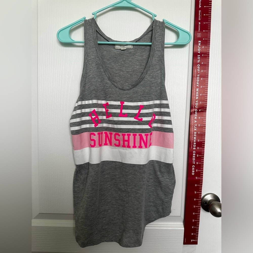No Comment Sleeveless Shirt Size Small